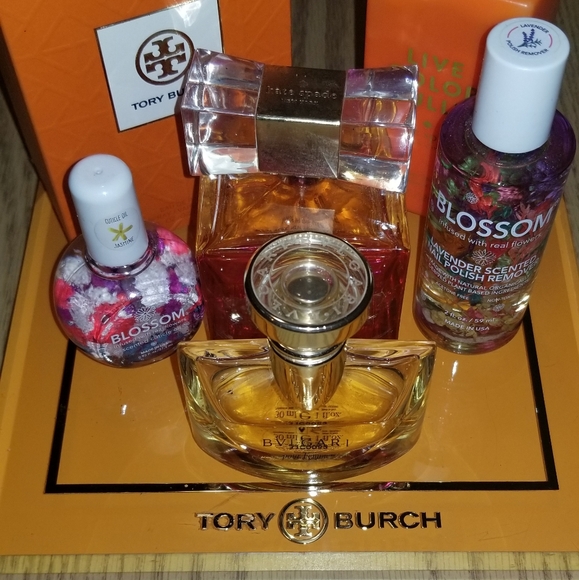 Tory Burch Other - Glass Tory Burch Store Display